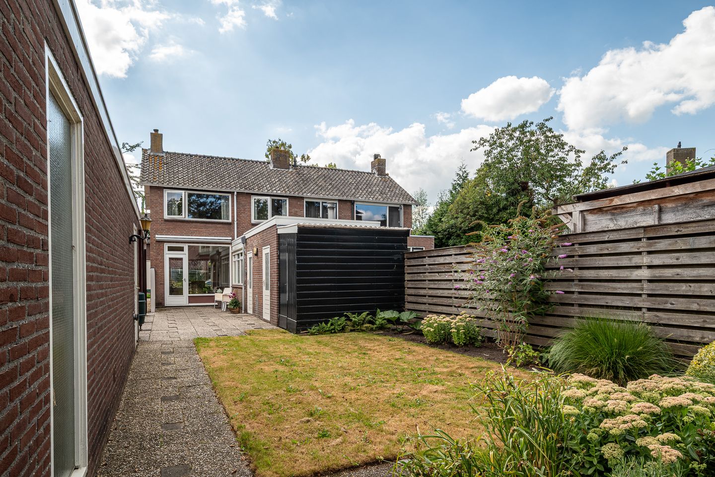 Foto 35 van Van Trojenweg 4