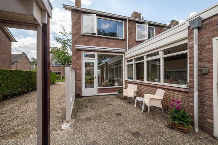 Foto 36 van Van Trojenweg 4