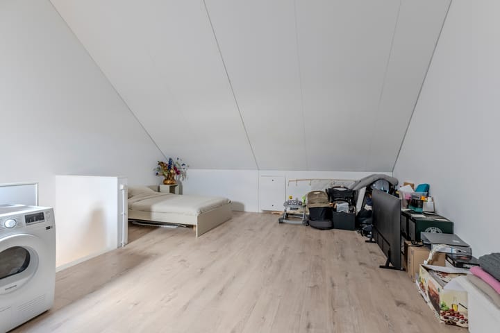 Foto 24 van Zevenaarstraat 12