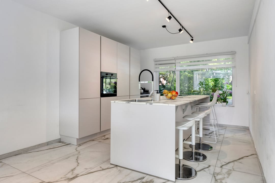 Foto 11 van Henegouwenlaan 25