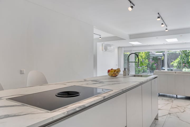 Foto 12 van Henegouwenlaan 25