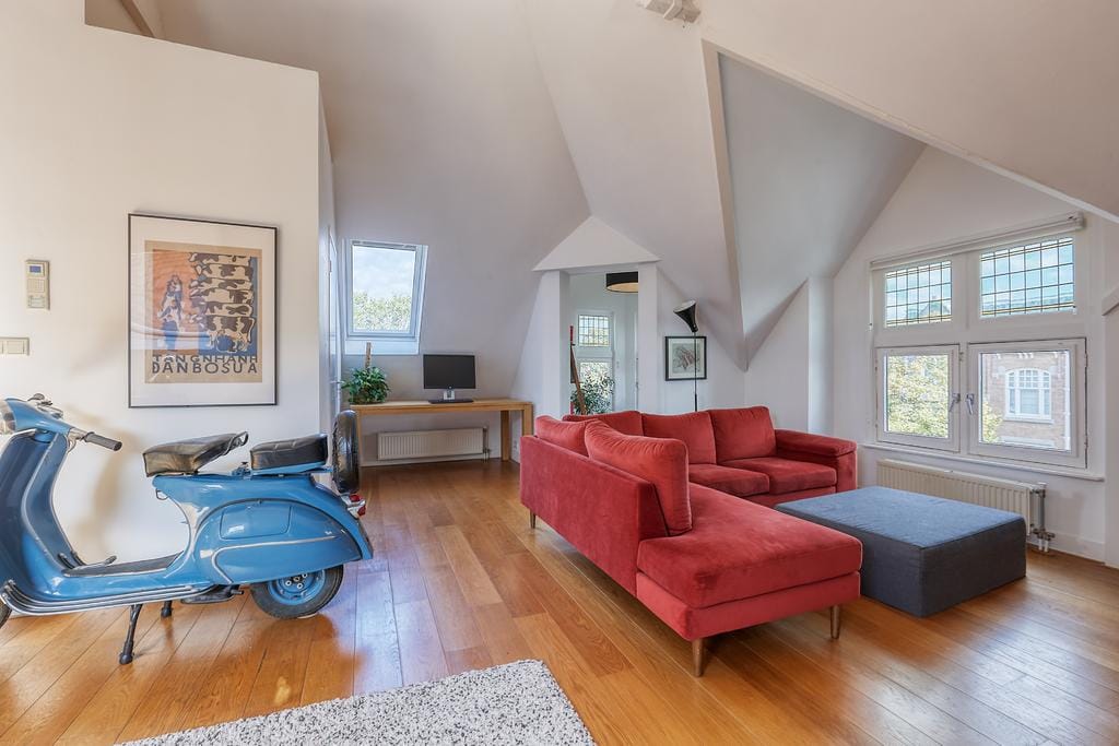 Foto 21 van Frederik Hendriklaan 37-A