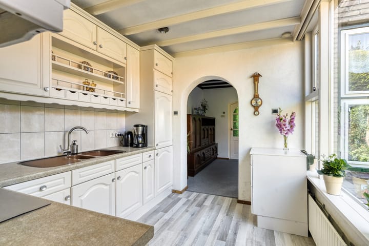 Foto 15 van Iepenlaan 11