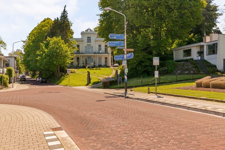 Photo 36 of Merelstraat 15