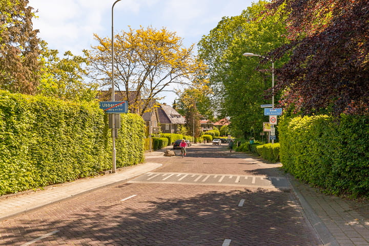 Photo 39 of Merelstraat 15