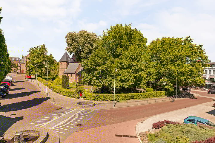 Photo 41 of Merelstraat 15