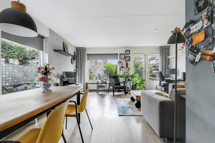 Foto 7 van Marga Klompélaan 257