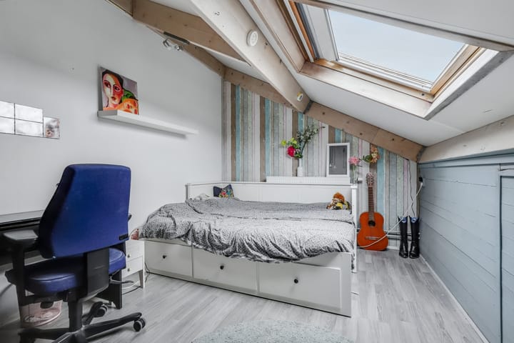 Foto 25 van Marga Klompélaan 257