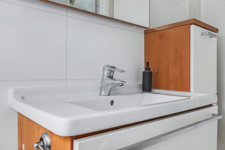 Foto 33 van Marga Klompélaan 257