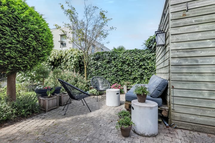 Foto 38 van Marga Klompélaan 257