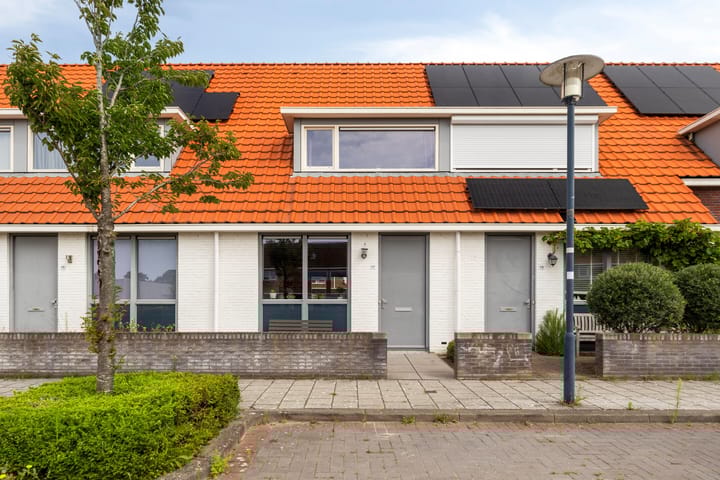 Foto 1 van John Lennonplein 17