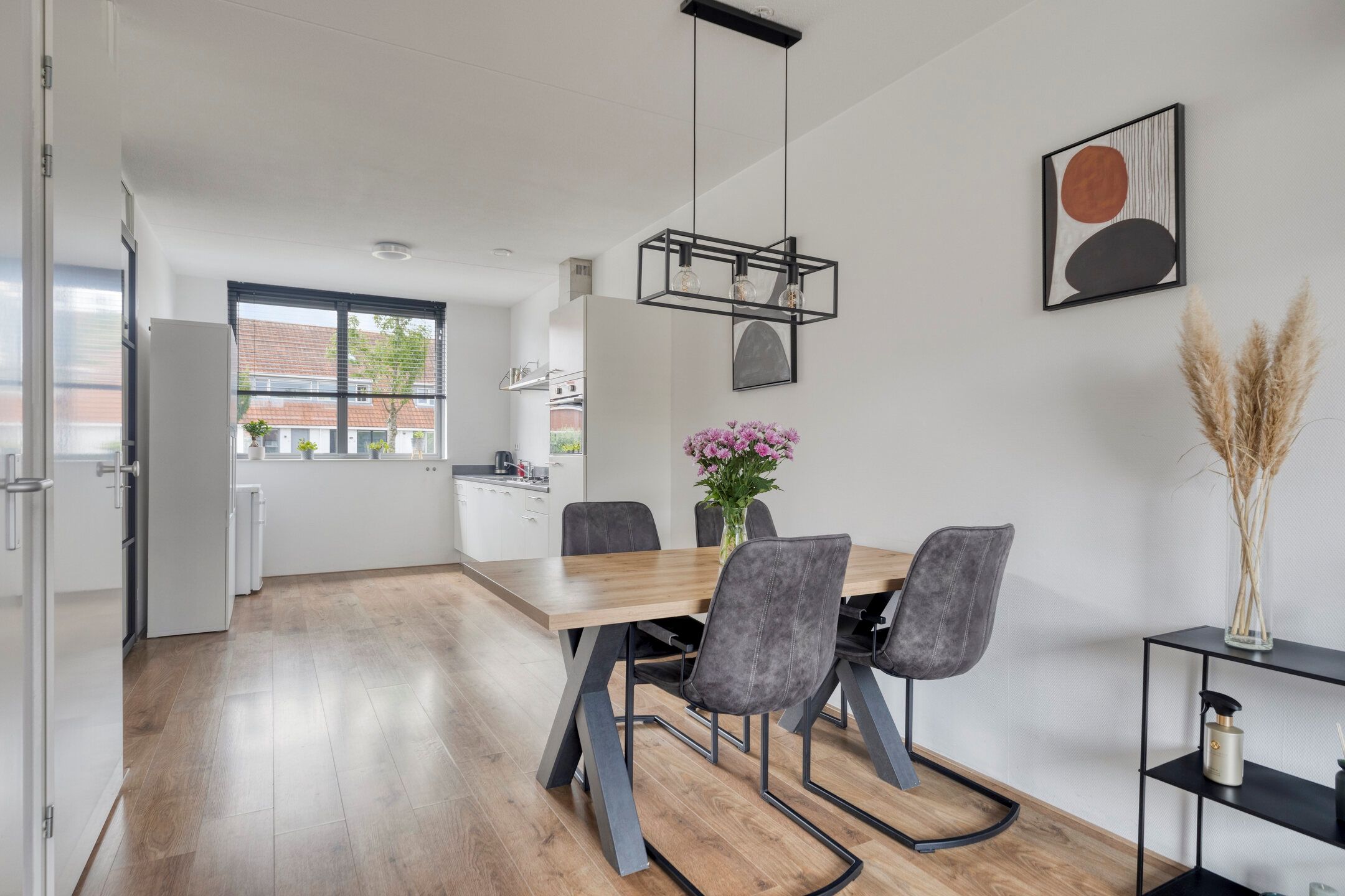 Foto 9 van John Lennonplein 17