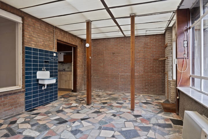 Photo 14 of Piet Heinstraat 9