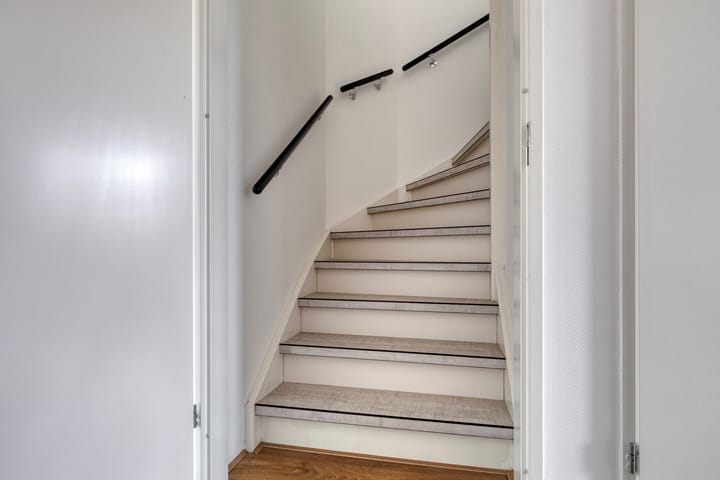 Foto 14 van John Lennonplein 17