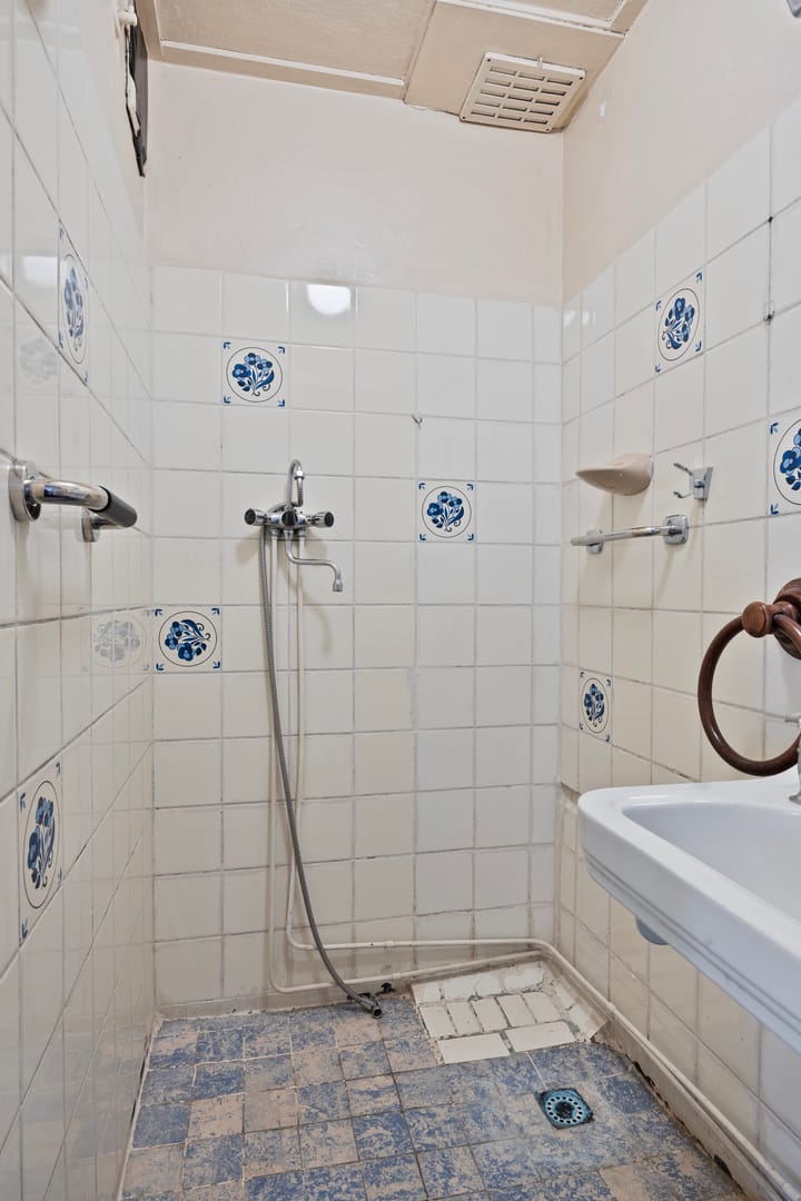 Photo 21 of Piet Heinstraat 9