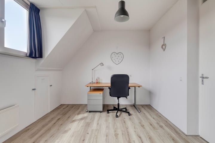 Foto 20 van John Lennonplein 17