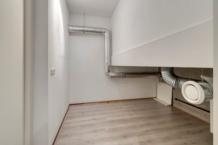 Foto 15 van Voltastraat 140