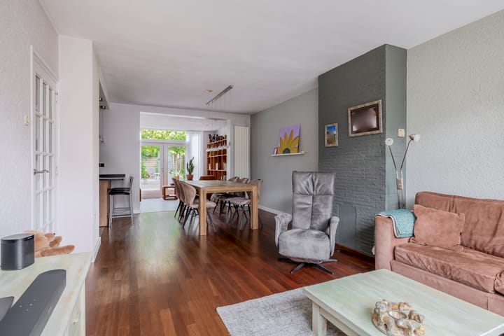 Foto 5 van van Almondestraat 4