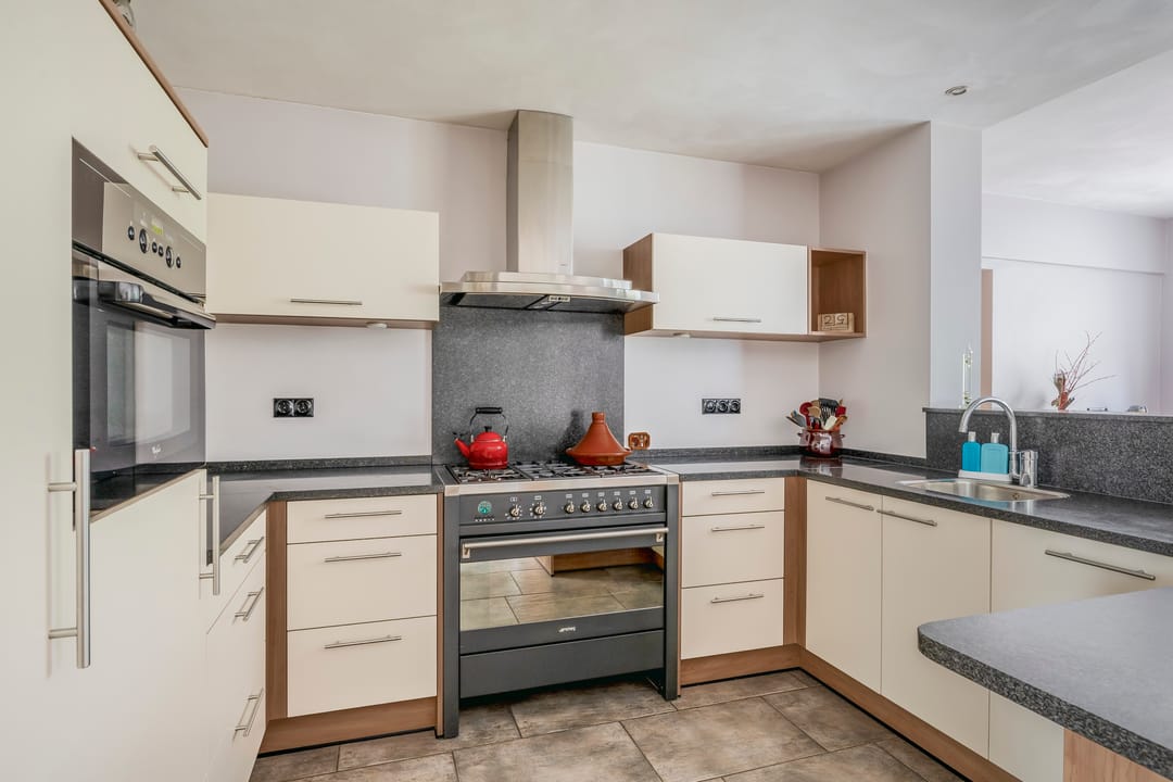 Foto 8 van van Almondestraat 4