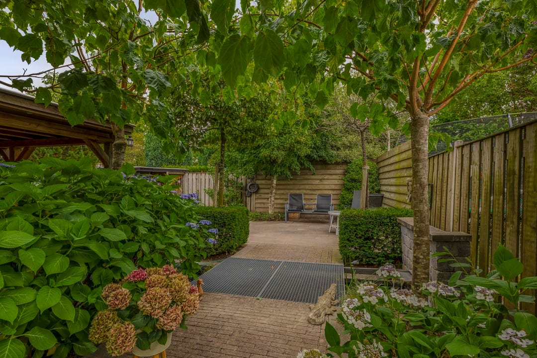 Foto 31 van van Almondestraat 4