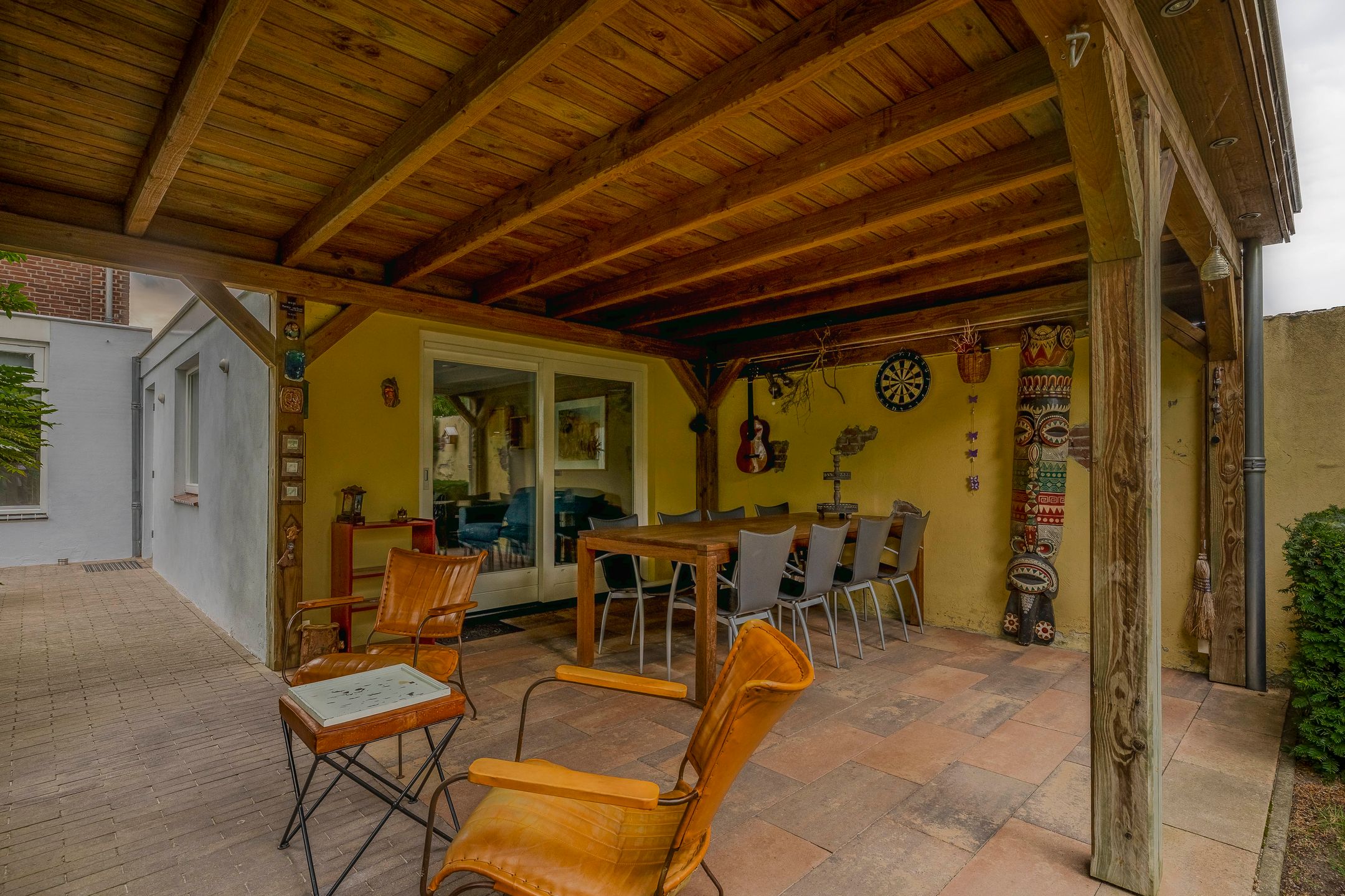 Foto 33 van van Almondestraat 4