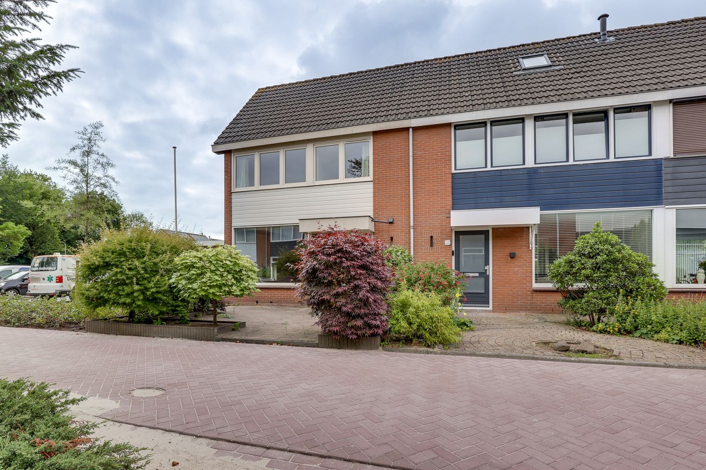 Photo 10 of Elzenstraat 4