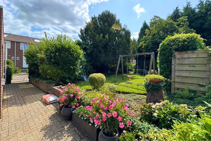 Foto 51 van Dr. Poelslaan 1