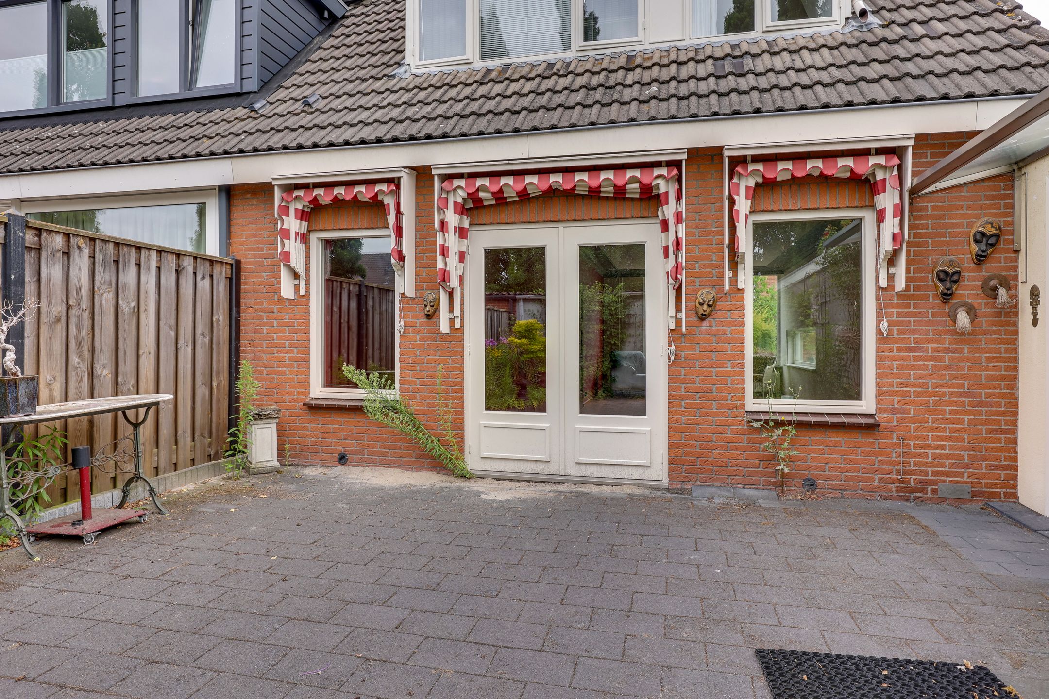 Photo 24 of Elzenstraat 4