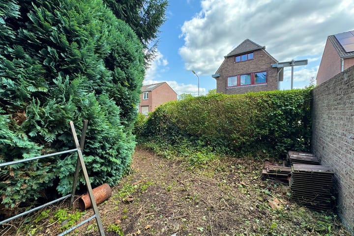 Foto 62 van Dr. Poelslaan 1