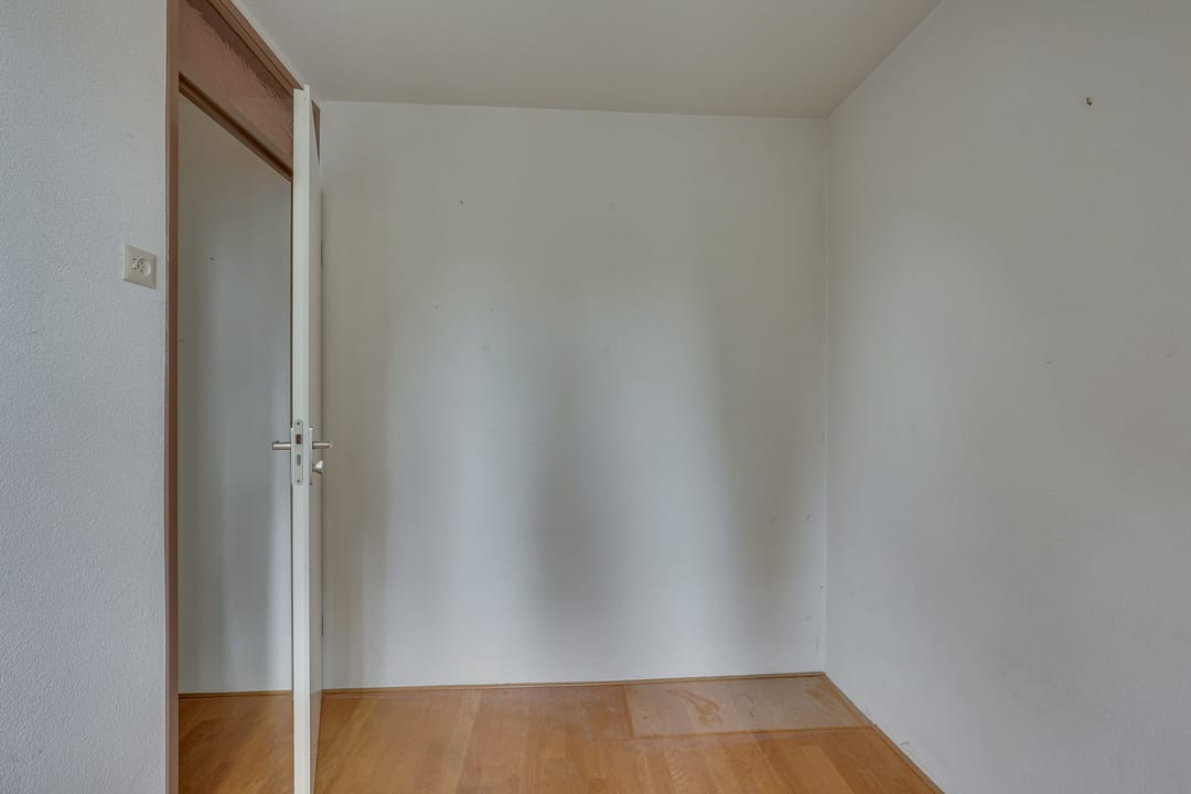 Photo 37 of Elzenstraat 4