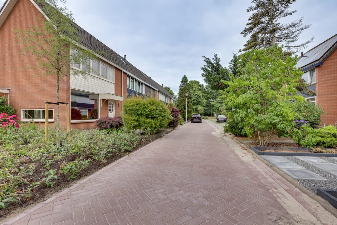 Photo 47 of Elzenstraat 4