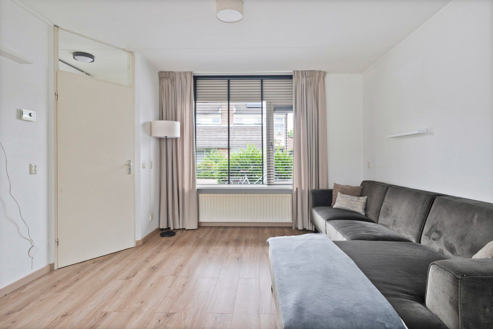 Foto 6 van Meidoorn 45