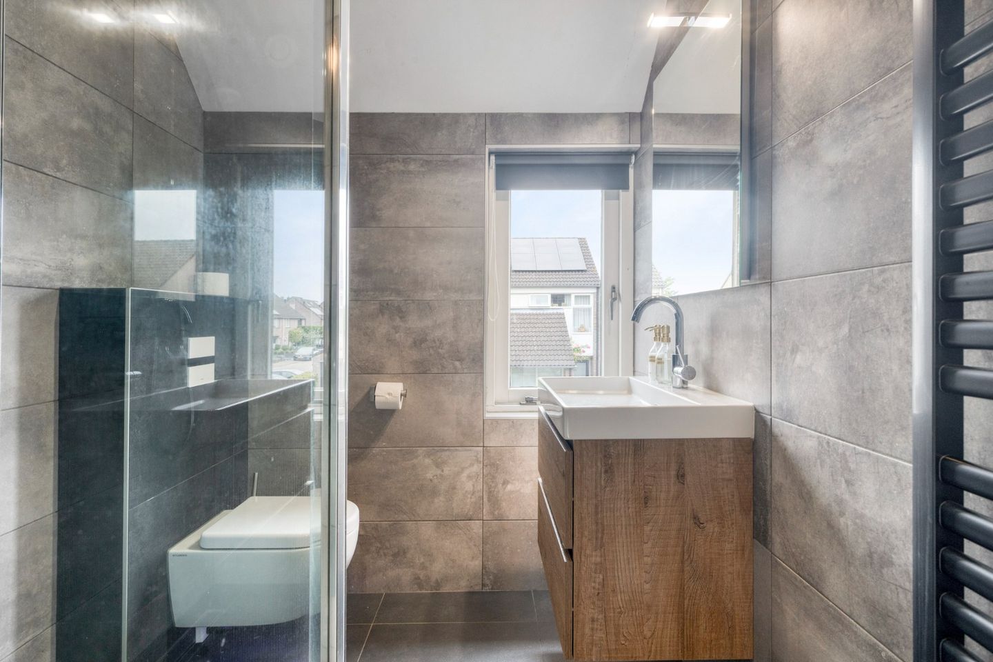 Foto 20 van Meidoorn 45