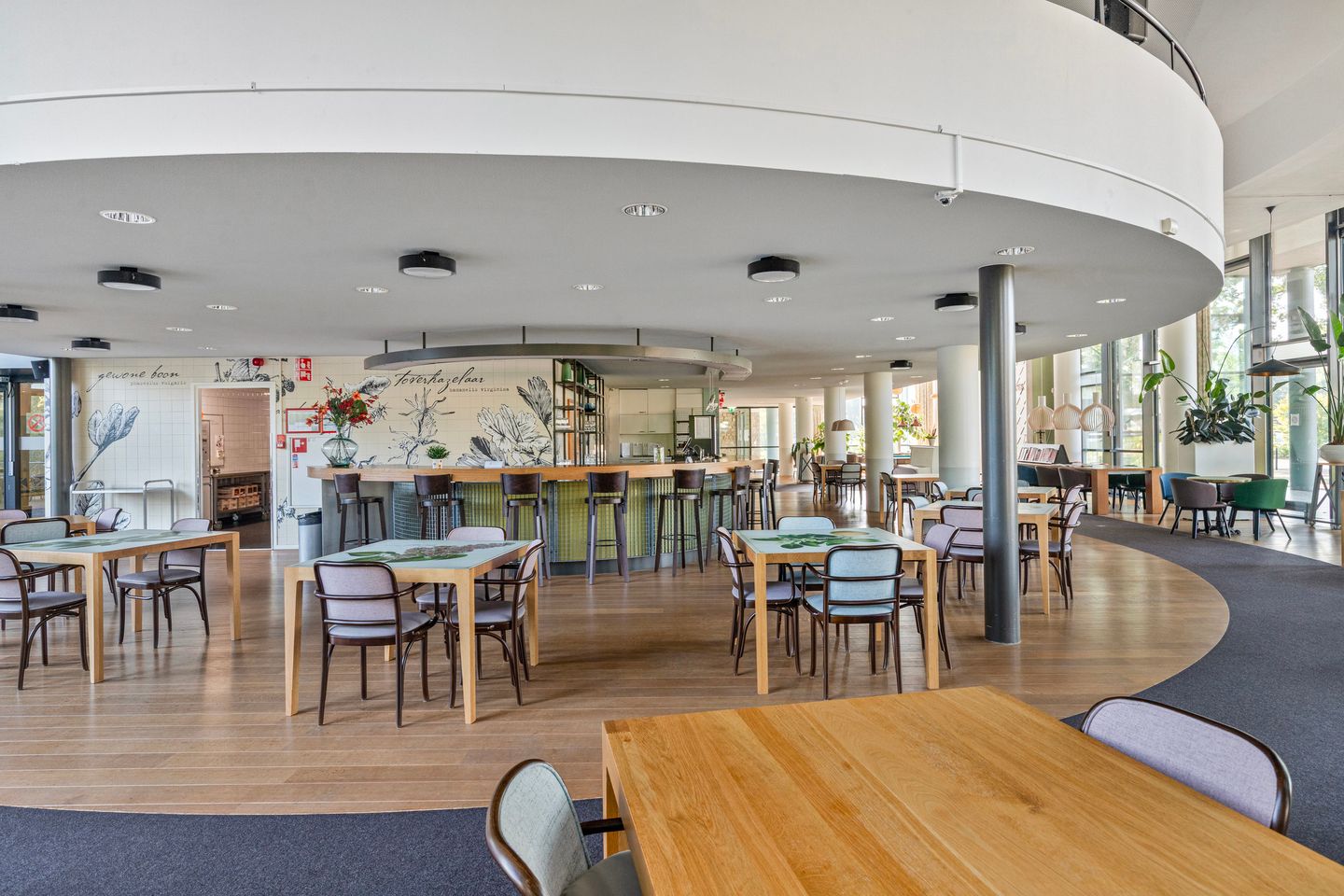 Foto 29 van Herodotusplein 147