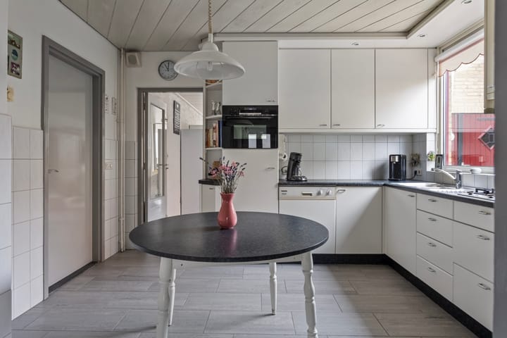 Foto 10 van Oranjestraat 11