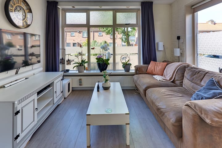 Foto 10 van Ir. Lelystraat 23