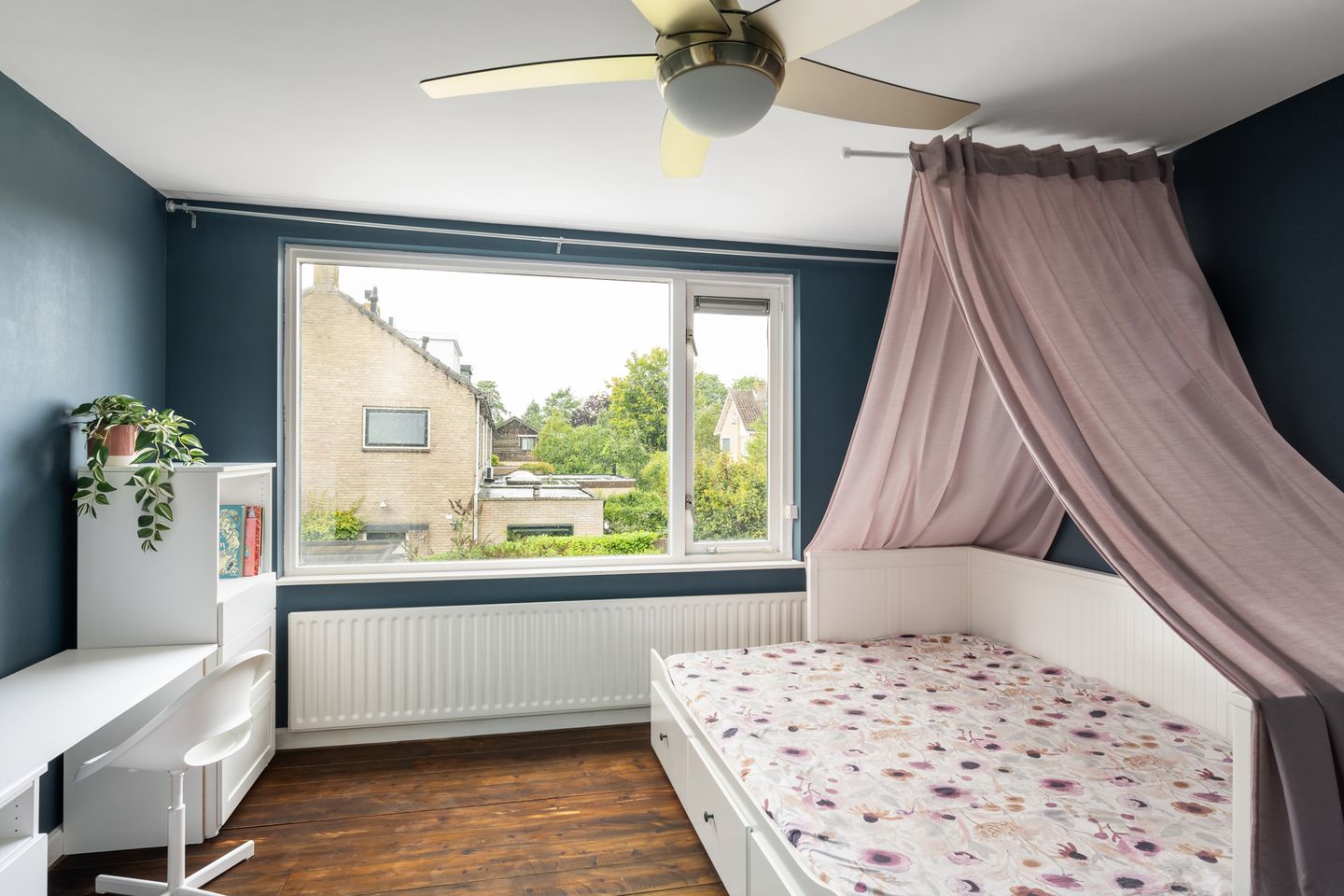 Foto 20 van Burg.de Jongplein 33