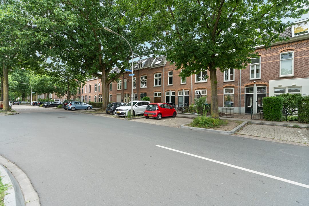 Foto 2 van Koninginnelaan 225