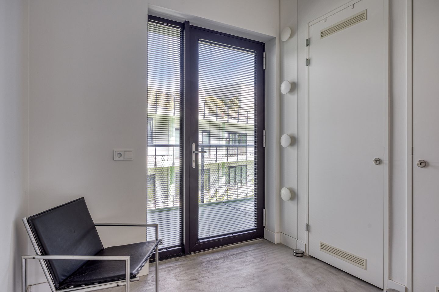 Photo 10 of Busschuttenpoort 13-C06