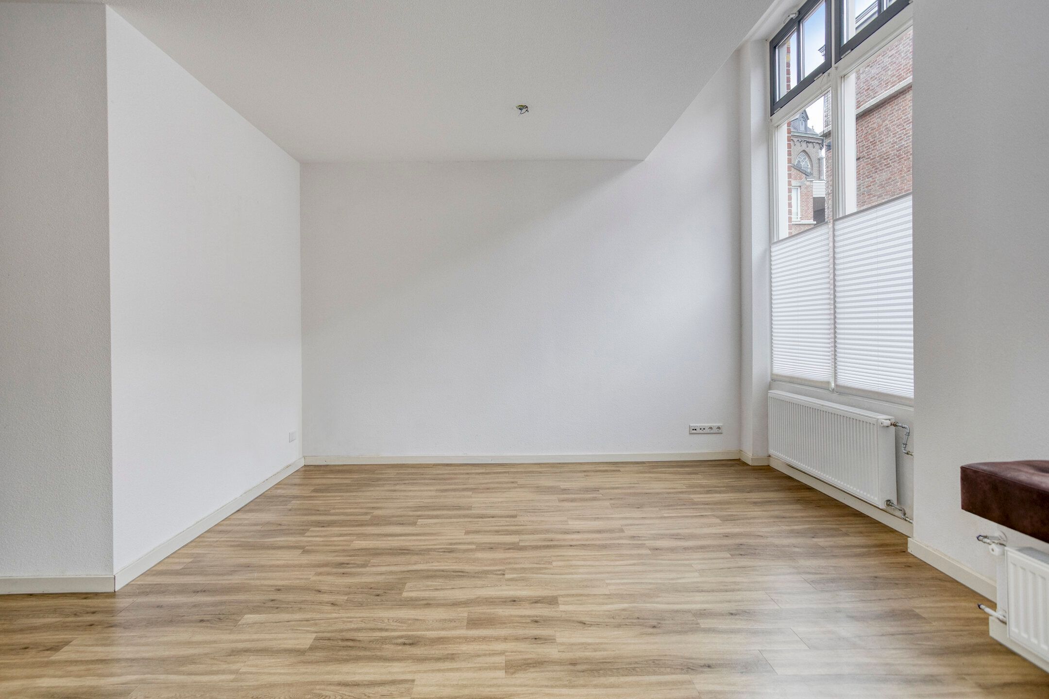 Foto 12 van Monsterstraat 4-A