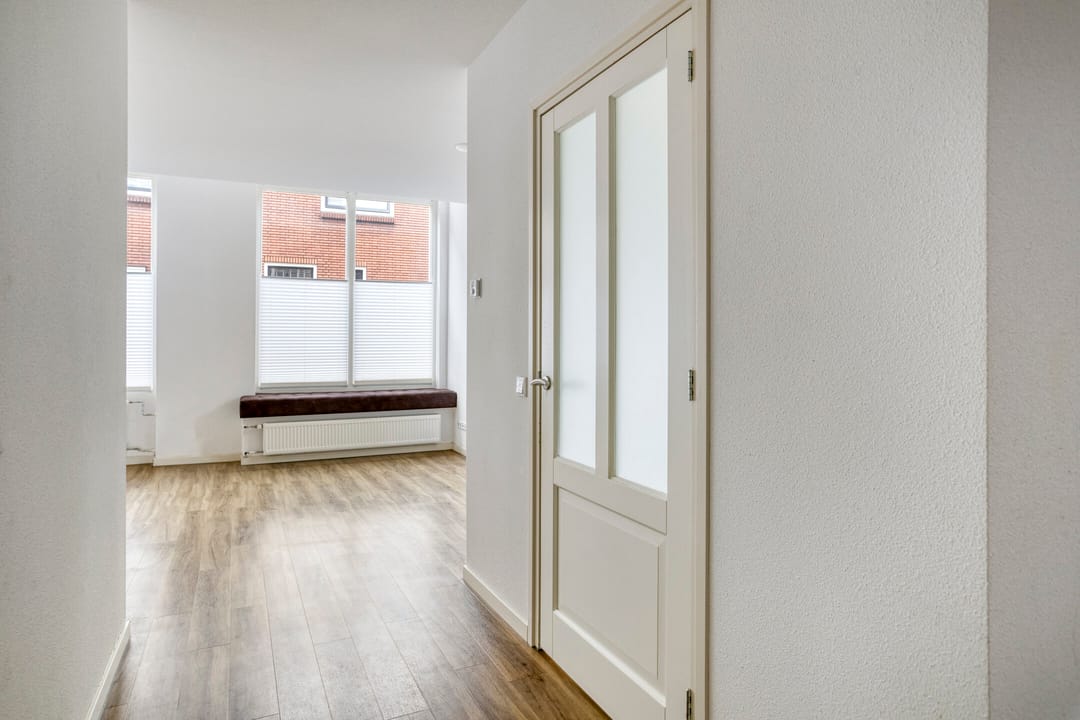 Foto 13 van Monsterstraat 4-A