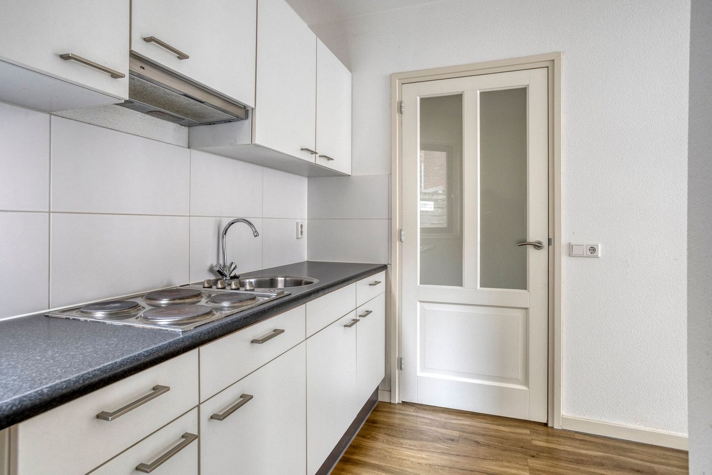 Foto 14 van Monsterstraat 4-A