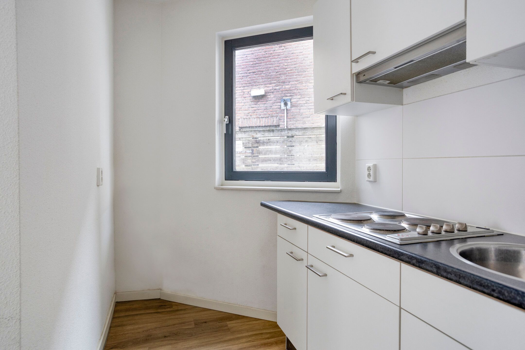 Foto 15 van Monsterstraat 4-A