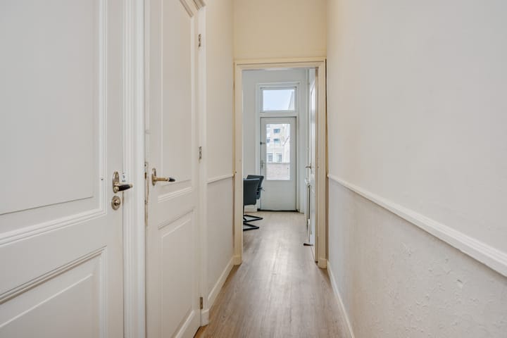 Photo 13 of Hinthamerstraat 162-B