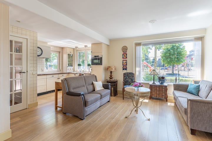 Photo 9 of Buurtlaan west 55