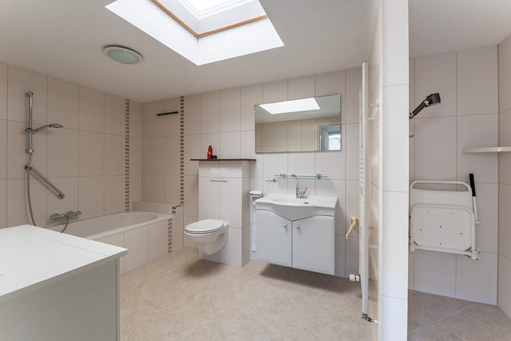 Photo 15 of Buurtlaan west 55