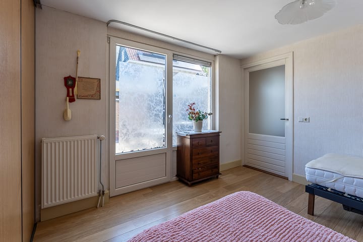 Photo 18 of Buurtlaan west 55