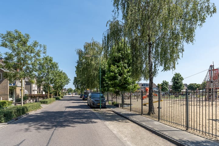 Photo 32 of Buurtlaan west 55