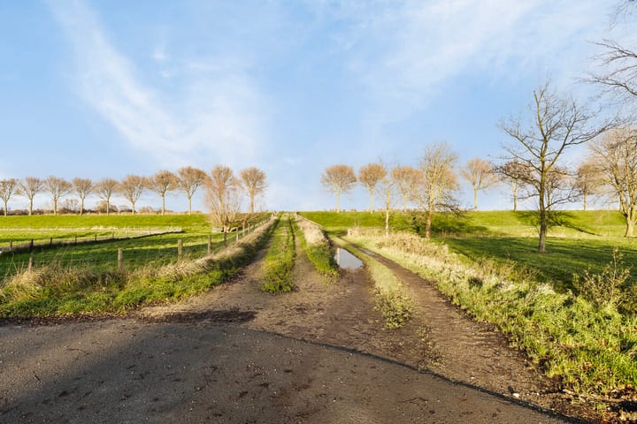 Foto 41 van Purmerenderweg 1