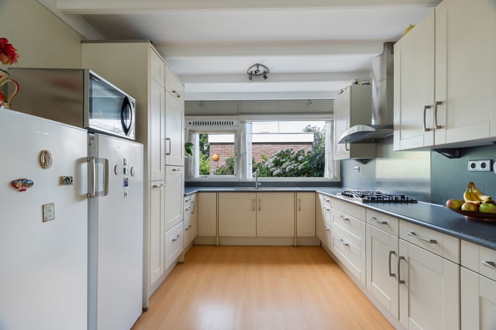 Photo 4 of Van Eijcklaan 9